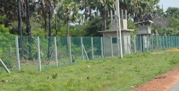 முல்லைத்தீவில் கடற்படைத் தளம் அமைக்க 671 ஏக்கர் காணிகளை சுவீகரிக்க திட்டம்