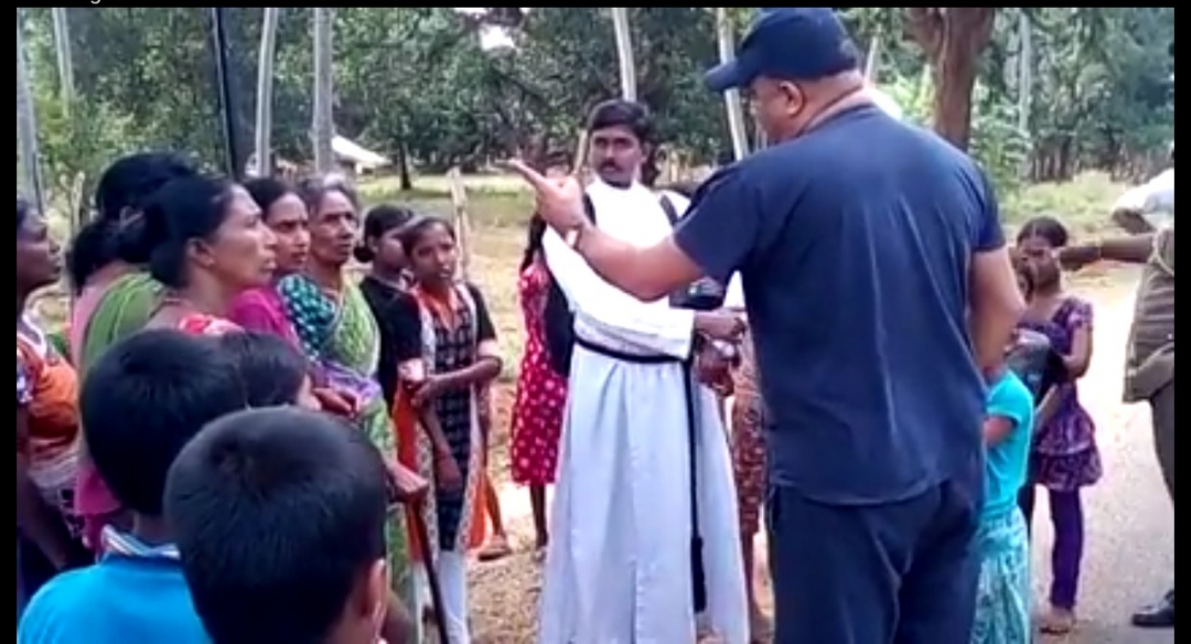 கேப்பாபிலவு மக்களுக்கு எதிராக பொலிஸார் வழக்கு தாக்கல்