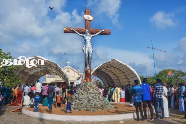 யாழ் குருசடித்தீவு தூய அந்தோனியார் தேவாலயத்தின் வருடாந்த திருவிழா இன்று வெகுசிறப்பாக இடம்பெற்றது