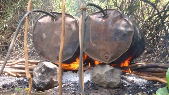 பெரியபொக்கணையில் கசிப்பு உற்பத்தி தாரளம்: பொலிஸார் கண்டு கொள்ளாத நிலை