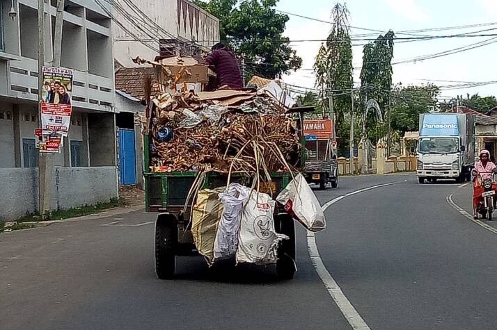 யாழ்.மாநகரசபையின் கழிவகற்றல் திறனை பாருங்கள்..