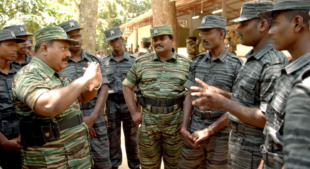 தமிழீழ விடுதலை புலிகள் படுகொலைகளை செய்தாா்களாம், ஈ.பி.ஆா்.எல்.எவ் கட்சியின் ஆவணப்படத்தை வெளியிட்ட சீ.வி.விக்னேஸ்வரன்..