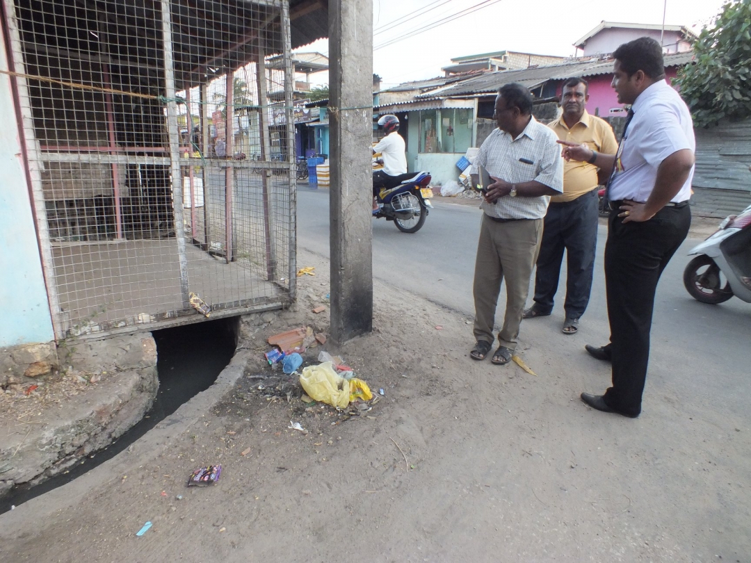 யாழ் குருநகர் பகுதிக்கு முதல்வர் ஆனல்ட் நேரடி விஜயம்