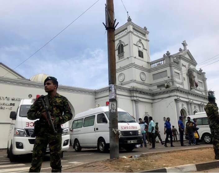 நடந்தது தற்கொலை தாக்குதல், இதுவரை 207 பேர் உயிரிழப்பு..! பெண் உட்பட 7 பேர் கைது.