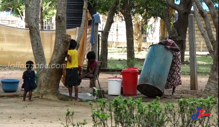 மாவட்ட ஒருங்கிணைப்பு குழு தீா்மானம் குப்பையில்..! செஞ்சோலை காணியில் குடியிருக்கும் ஏதிலி மக்கள் நடுத்தெருவில்..