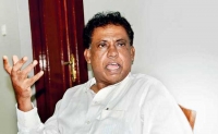 தமிழ் மக்களை திசைகாட்டிப் பக்கம் தள்ளாதீர்கள்