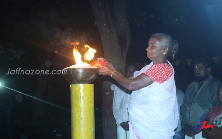 மாவடி முன்மாரி துயிலும் இல்லத்தில் மாவீரர்களுக்கு சுடர் ஏற்றி அஞ்சலி!