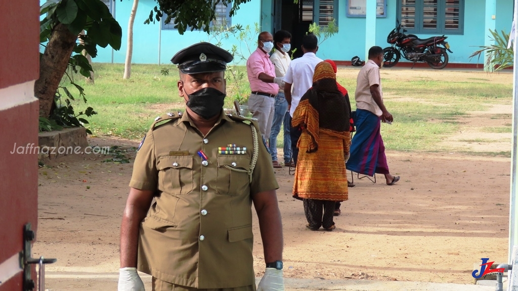 அம்பாறை மாவட்ட வாக்களிப்பு நிலையங்களில் மந்த நிலையில் வாக்களிப்பு