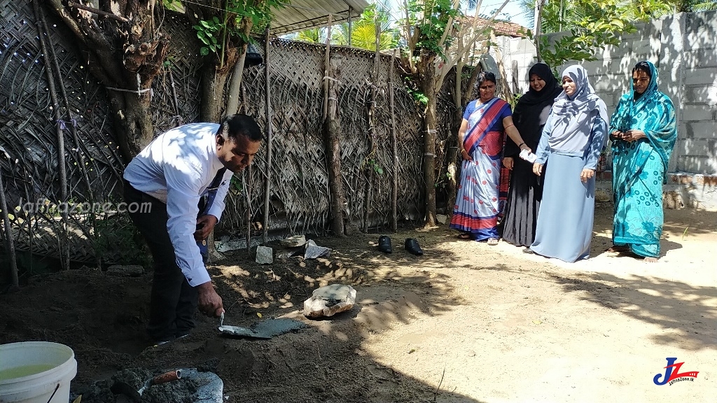 உங்களுக்கு வீடு நாட்டுக்கு எதிர்காலம்' நாவிதன்வெளி பிரதேசத்தில் 6 வீட்டு நிர்மாணத்திற்கு அடிக்கல் நடப்பட்டது