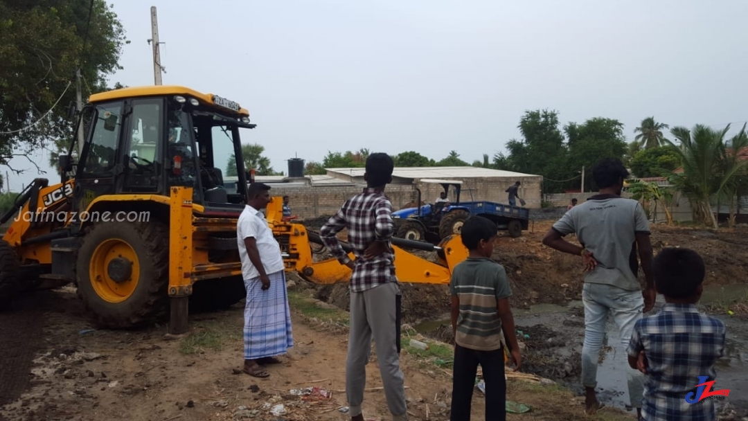 யாழ்ப்பாணம் மாநகர சபைக்குட்பட்ட பெரியகுளம் சின்னக்குளம் ஆகியவை சீரமைக்கும் நடைவடிக்கை