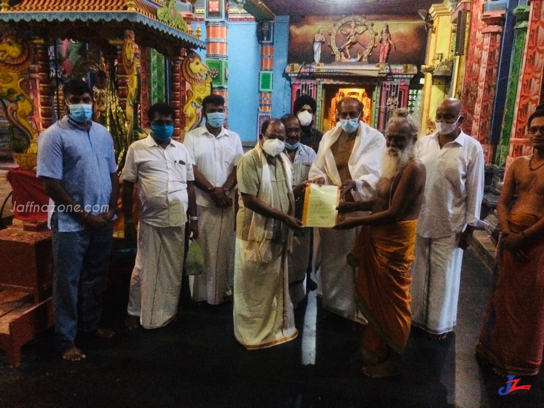 கொரோனா அபாயம் நீங்கவேண்டி யாழ்.கீரிமலை மற்றும் மாவிட்டபுரம் ஆலயங்களில் சிறப்பு வழிபாடு..