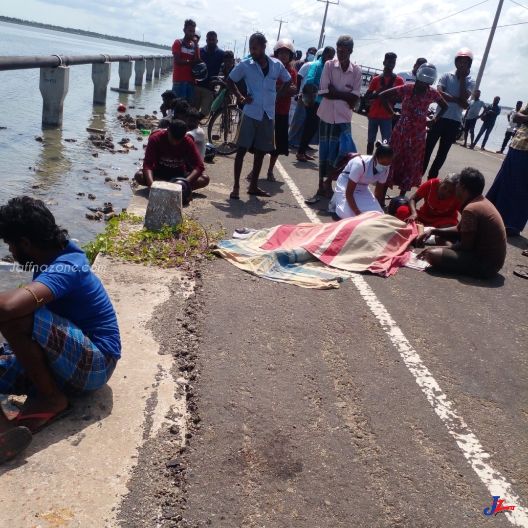 மோட்டார் சைக்கிளில் இருந்து தவறி விழுந்த கர்ப்பவதி பெண் உயிரிழப்பு! யாழ்.பொன்னாலை பாலத்தடியில் துயர சம்பவம்...