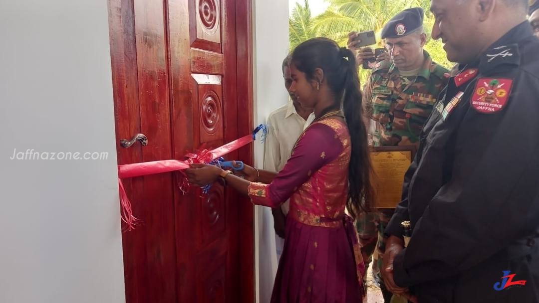 தேசிய பெண்கள் கிரிக்கெட் அணியில் உள்ளீர்க்கப்பட்ட மாணவிக்கு புதிய வீடு!