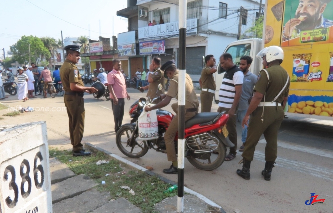 வீதியால் சென்றவர் மீது வெட்டு-சந்தேக நபர் ஒருவர் காயம் மற்றுமொருவர் தலைமறைவு -பொலிஸ் விசாரணை முன்னெடுப்பு