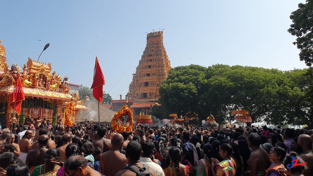 நயினை நாகபூசணி அம்மன் ஆலய மஹா கும்பாபிஷேகம் வெகு விமரிசையாக இடம்பெற்றது...