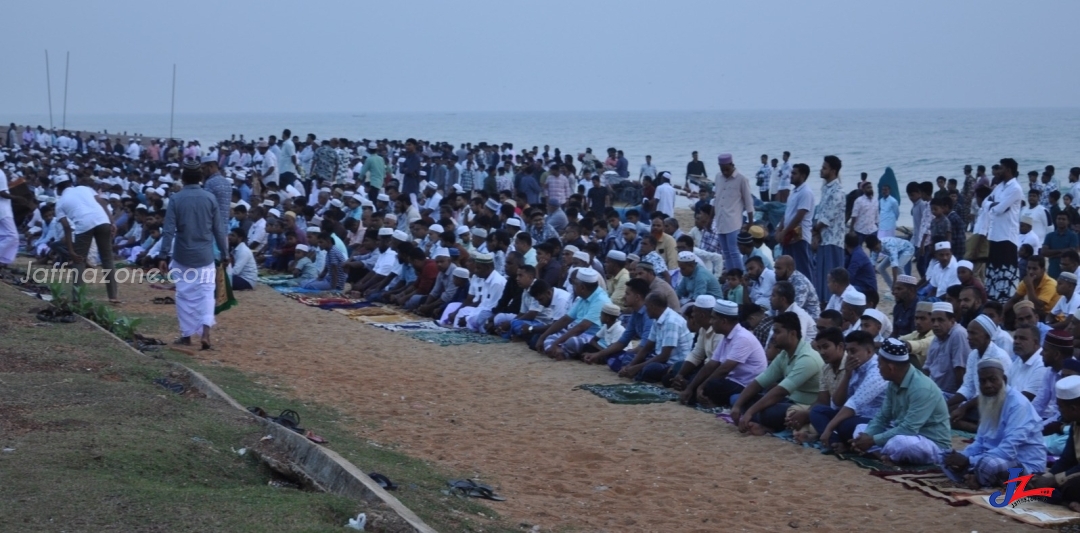 அம்பாறை மாவட்ட நோன்பு பெருநாள் தொழுகை