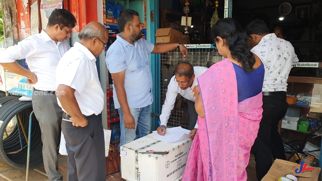 யாழ்.மாவட்டத்தில் சட்டவிரோத களை நாசினி வியாபாரம் தீவிரம், மாவட்டம் முழுவதும் அதிரடி சோதனை!