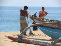 துர்நாற்றம் வீசும் மருதமுனை கடற்கரை பகுதிகள்