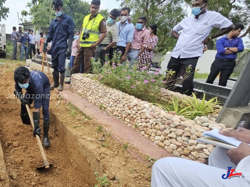 இரண்டு வருடங்களுக்கு முன்னர் உயிரிழந்த நபரின் உடலம் நீதிபதியின் முன்னிலையில் தோண்டப்பட்டது!