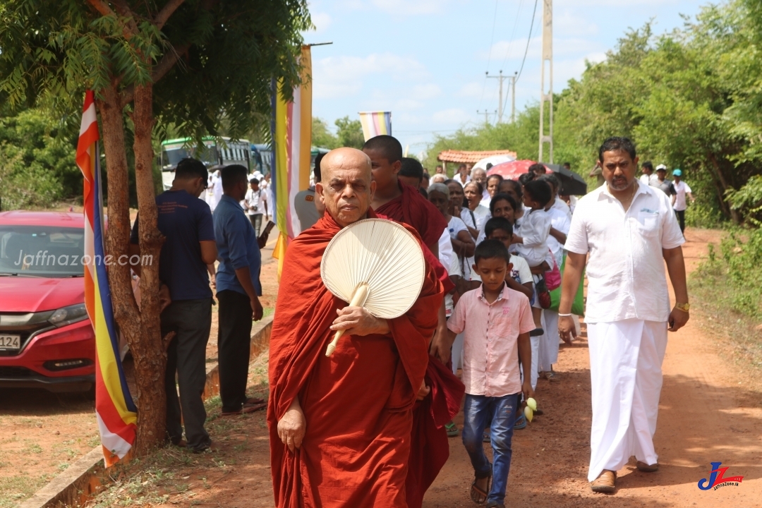 வடக்கில் மீண்டும் சிங்கள மக்களை மீளக்குடியமர்த்த விரும்பும் அநுர அரசு.!