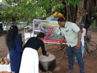 தமிழ் மக்கள் கூட்டணியினர் முள்ளிவாய்க்கால் கஞ்சி வழங்கினர்