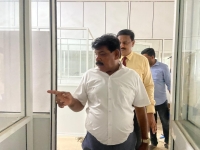 யாழில். விரைவில் திறக்கப்படவுள்ள கடவுசீட்டு அலுவலகம் - அமைச்சர் நேரில் சென்று பார்வை