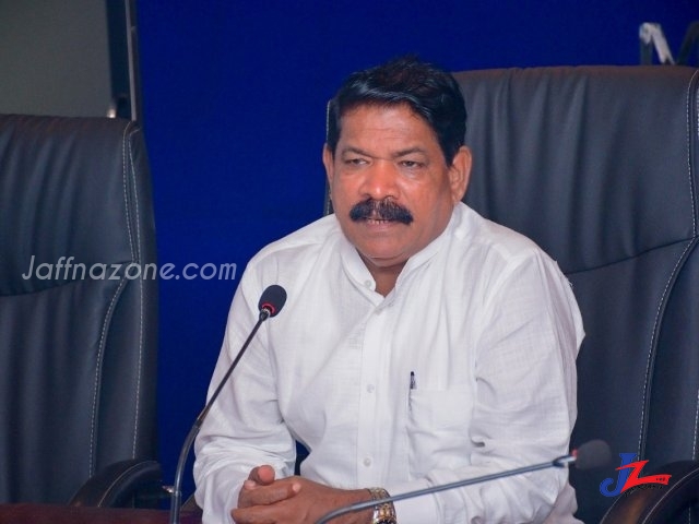 சதிகார அரசியல்வாதிகளால் எம்மையும், மக்களையும் பிரிக்க முடியாது.