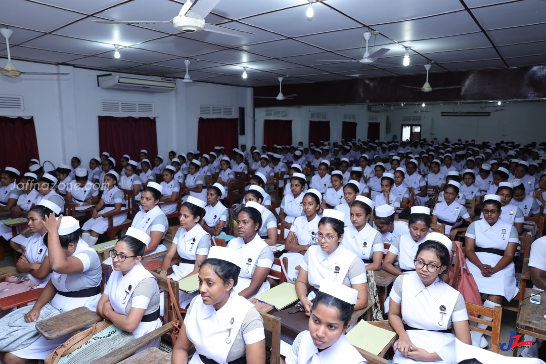 யாழ் . போதனாவிற்கு 268 புதிய தாதியர்கள்