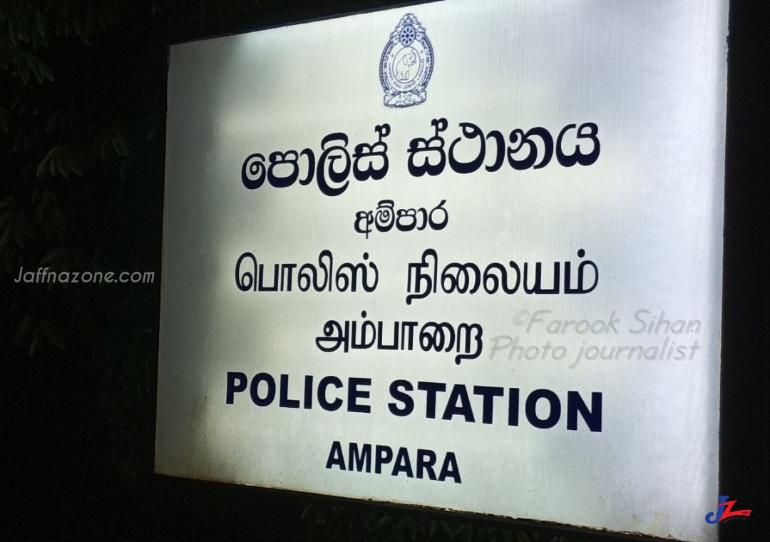 9 மாணவர்கள் முழங்காலில் நிற்க வைக்கப்பட்டு தாக்கிய பாடசாலை அதிபரான பௌத்த துறவி-அம்பாறையில் சம்பவம்