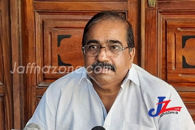 ஜேவிபி தாங்கள் விட்ட தவறுகளுக்கு தமிழ் மக்களிடம் மன்னிப்பு கோர வேண்டும்!