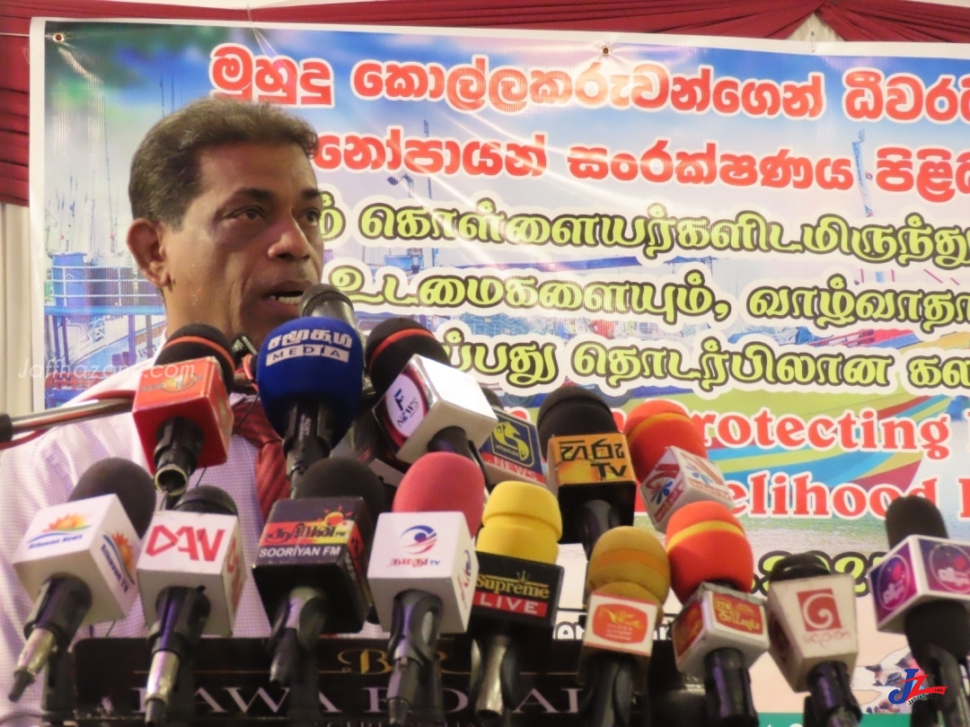கடற்கொள்ளையில் ஈடுபடுபவர்களின் சொத்துக்களை அரச உடமையாக்க கோரிக்கை