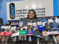 பொலித்தீன் பாவனையை முற்றாக இல்லாதொழிக்க கோரி யாழில் நடை பவனி