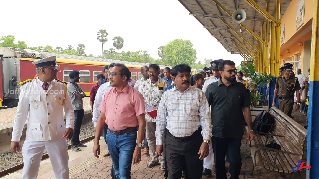 காங்கேசன்துறை வரையிலான புகையிரத பொதிகள் சேவைகள் 35 ஆண்டுகளுக்கு பின் ஆரம்பித்து வைப்பு