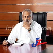 டக்ளஸ சந்திக்கவுள்ள சித்தார்த்தனும் , சி.வி.கே யும்